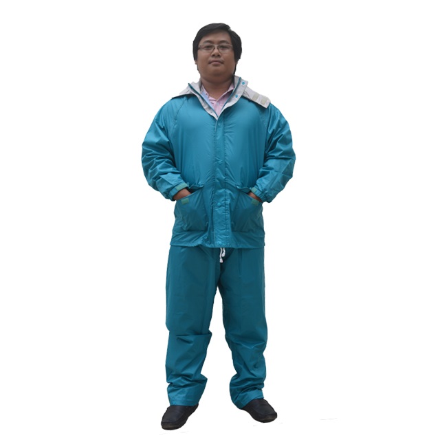Áo mưa bộ - dòng sản phẩm đi mưa cao cấp, chống thấm cao, luôn an toàn khi sử dụng.