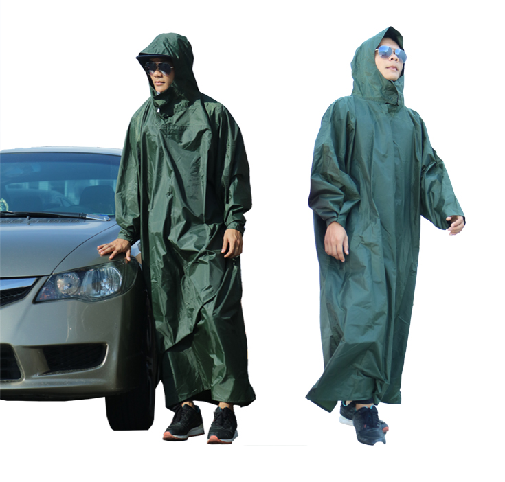 Áo mưa trùm, áo mưa Poncho đảm bảo an toàn, chống thấm nước hiệu quả khi đi mưa.