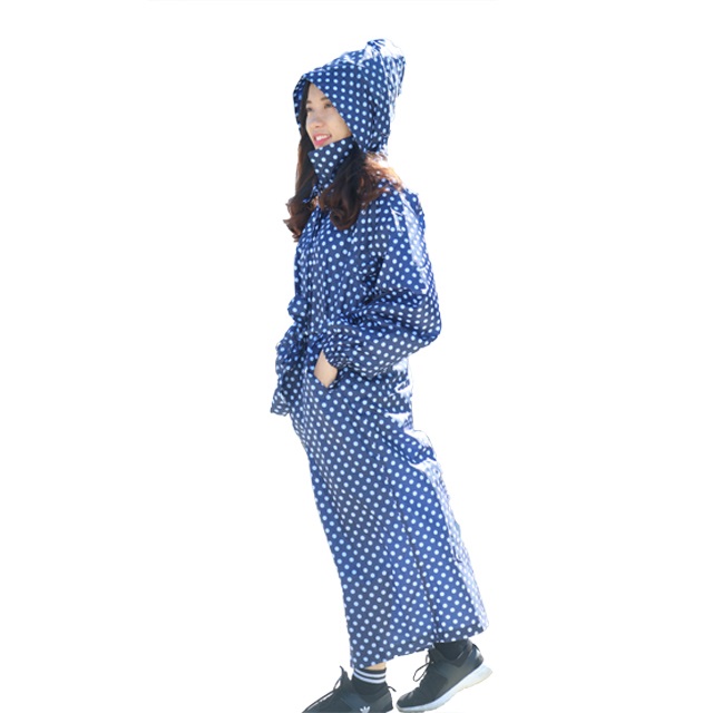 Với chất liệu Polyester 100% PU siêu nhẹ, phù hợp với nữ trong quá trình sử dụng, bảo quản.